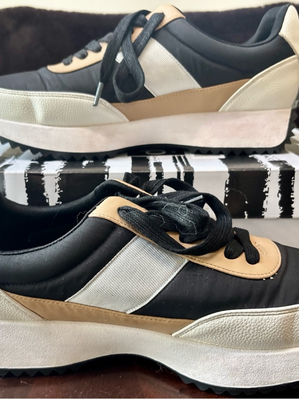 Men's Platform Running-Style Sneakers in Black and Tan